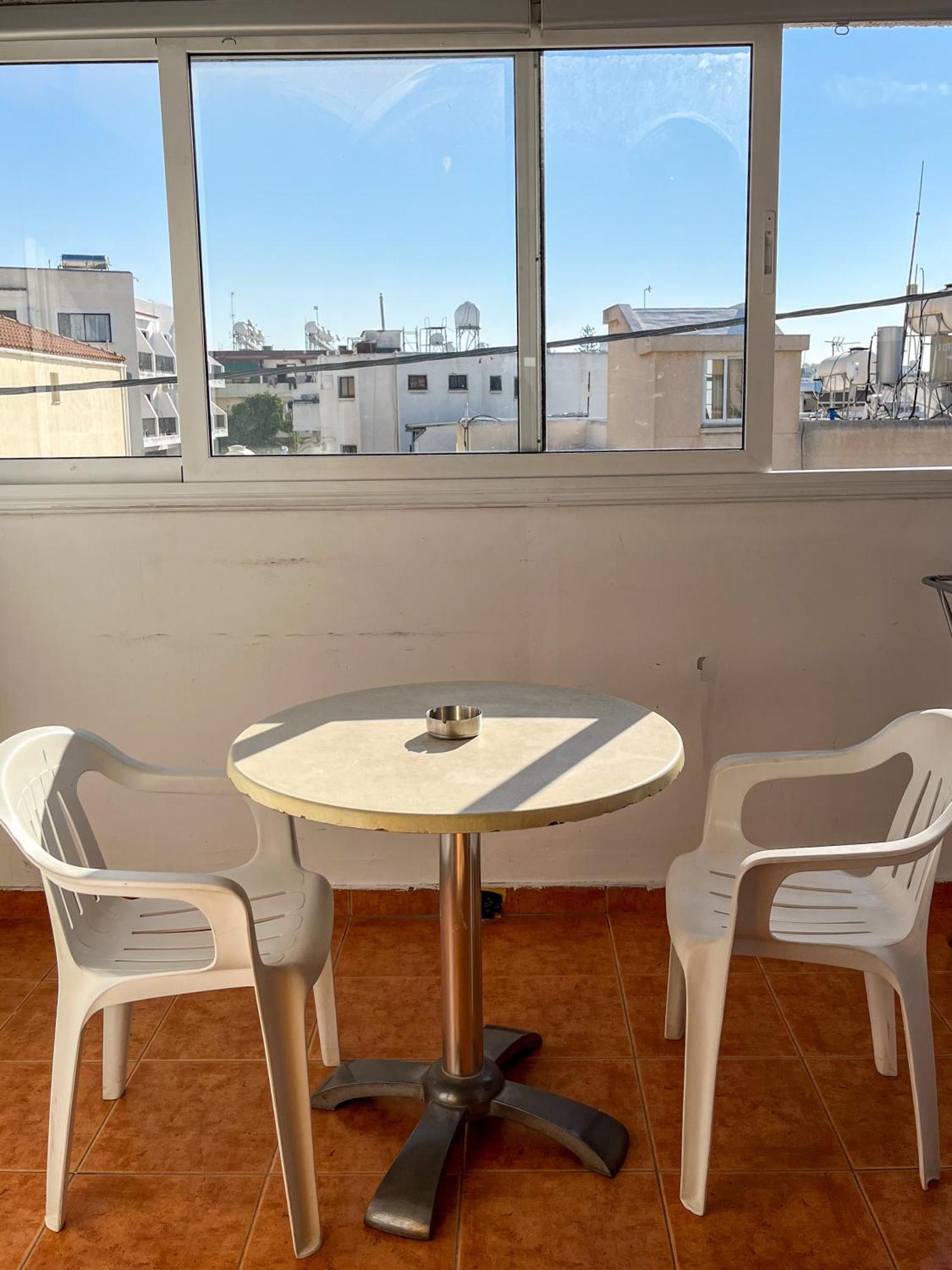 Nissus Urban Hostel Ayia Napa Room photo
